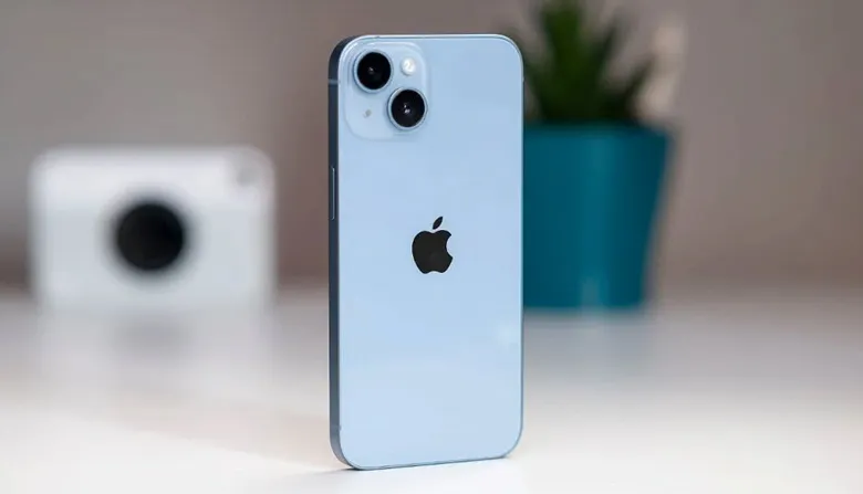 بالصور أهم مزايا وعيوب هاتف iphone 14 plus