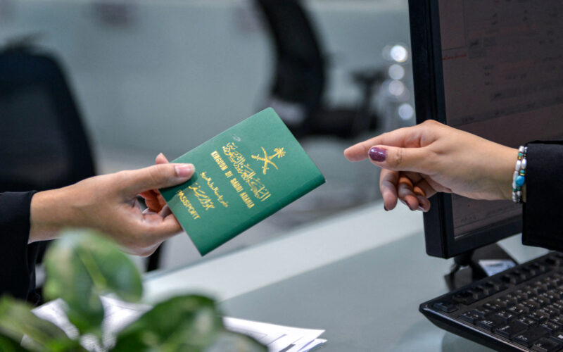 رابط وخطوات الاستعلام عن تأشيرة السعودية برقم الجواز visa.mofa .gov .sa